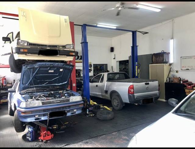 INDUSTRIAL FOR SALE IN BRAKPAN CENTRAL